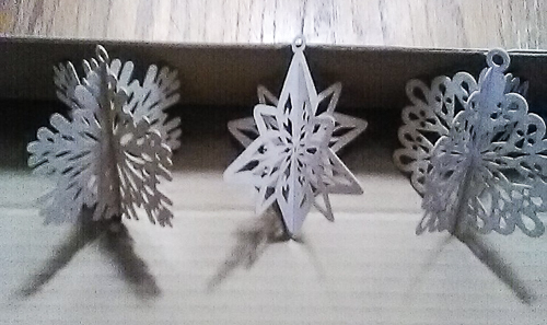 20251212-snowflakes 2.jpg